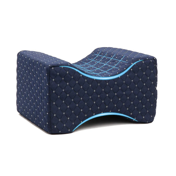 Coussin genoux ergonomique bleu marine matelassé, profil creusé pour caler genoux et chevilles.